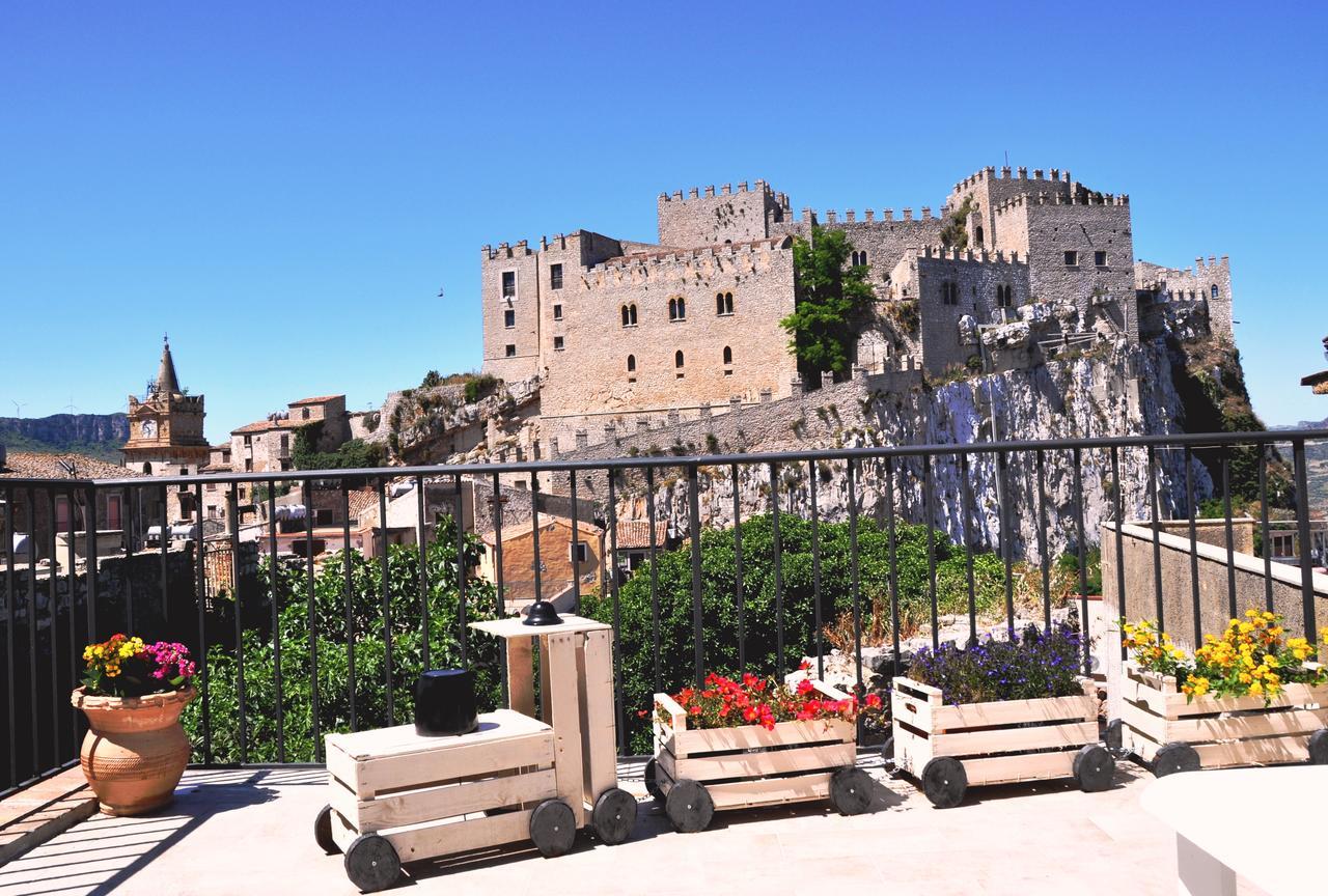Villetta In Centro Storico Caccamo Exteriör bild